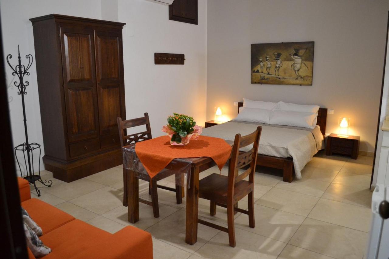 Ferienwohnung Il Moro E La Siciliana Trapani Exterior foto